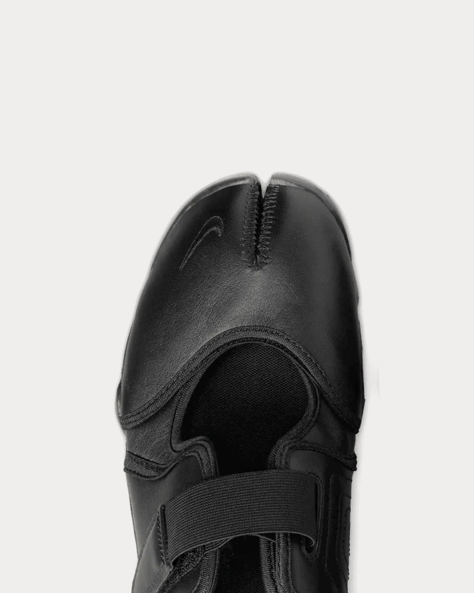 Air Rift Leather Black Slip On Sneakers