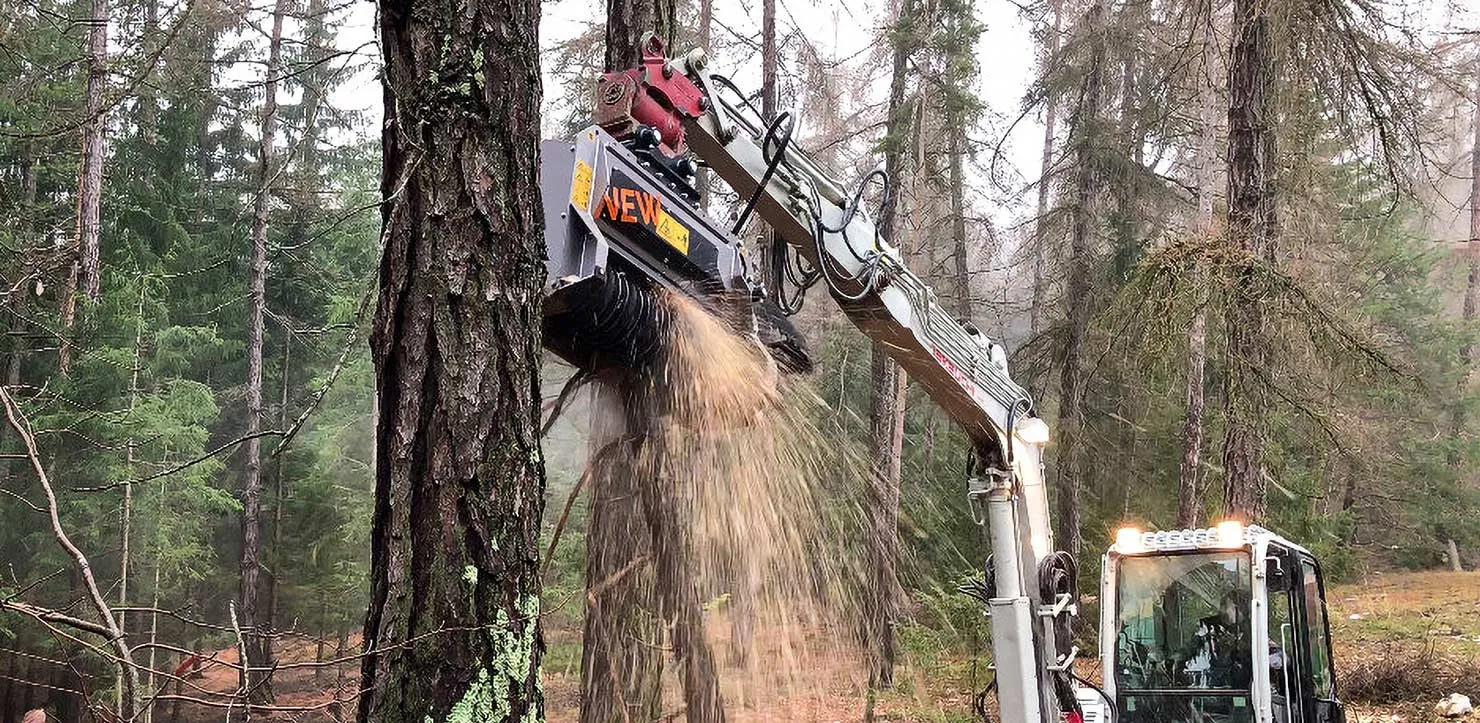 FAE Forestry Mulcher With Bite Limiter Technology | Model BL2/EX Series | 39"-49" Working Width | For Midsize Excacavator