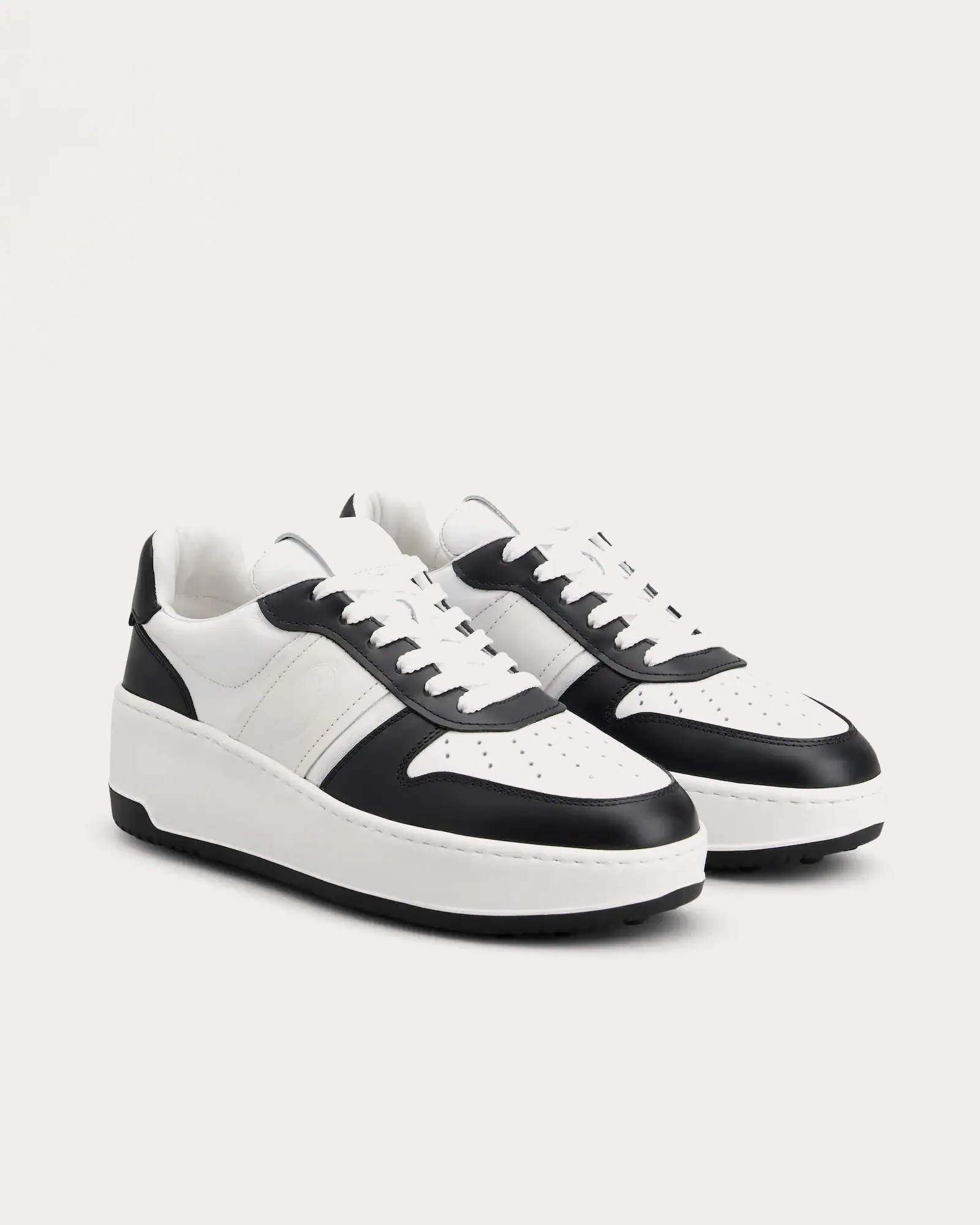 Platform Leather White / Black Low Top Sneakers